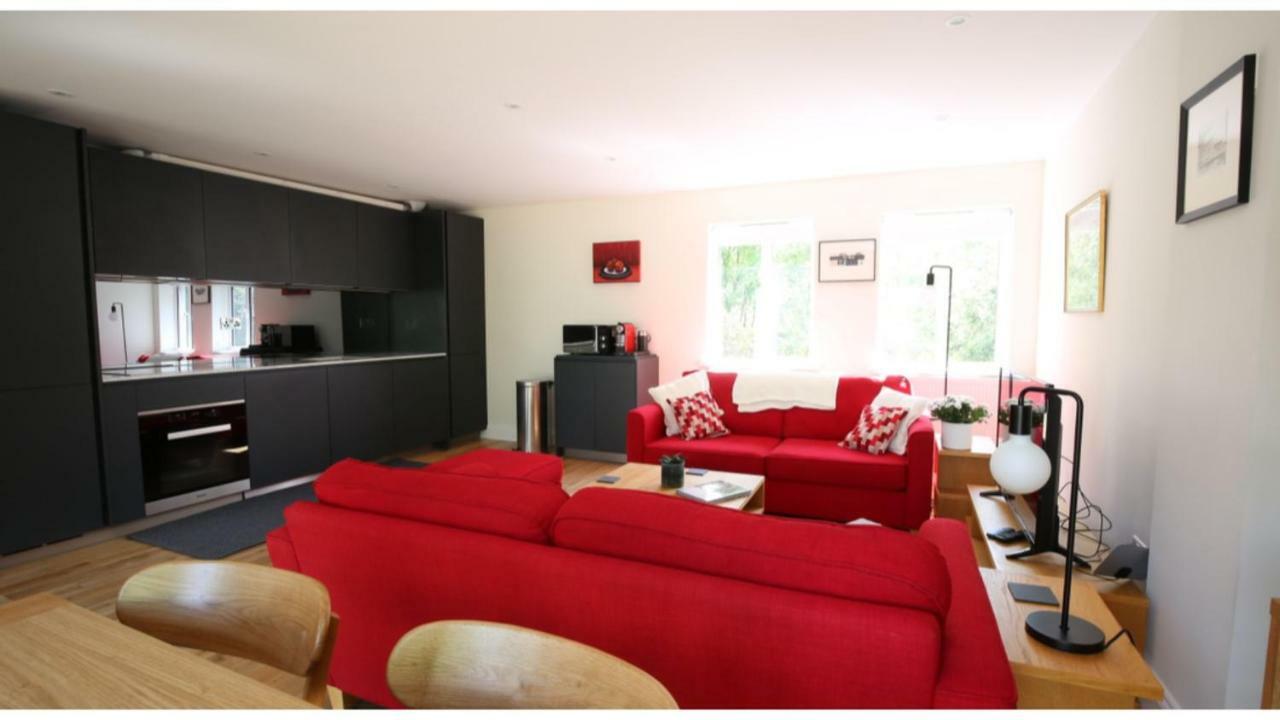 ★ Luxury Oxford Apartment ★ Sleeps 4, Free Parking ภายนอก รูปภาพ